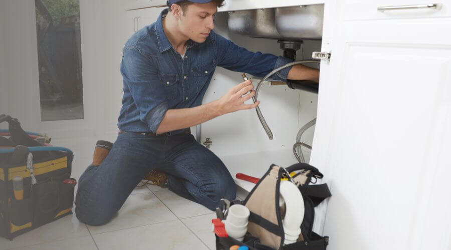 Professional bathroom faucet installation in Richview, IL